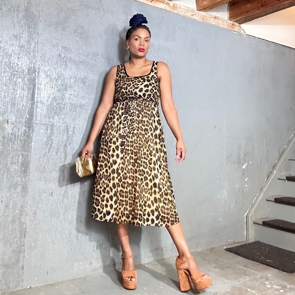 Fun & Flirt Leopard MIDI Dress, S